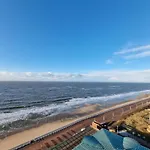 Appartamento 1-315, Seeseite, Haus Metropol, 13 Etage Westerland